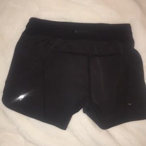 black ivviva shorts-4 inch